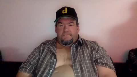 bigguyforyou1981 online show from 10-26-25, 01:39