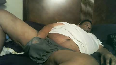 Snapshot of biggyscorpio chatting on 12-13-24, 10:30 biggyscorpio online show from 12-13-24, 10:30