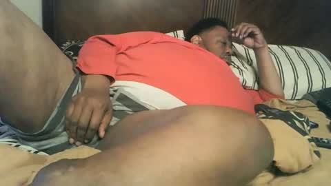 Snapshot of biggyscorpio chatting on 12-23-24, 07:06 biggyscorpio online show from 12-23-24, 07:06