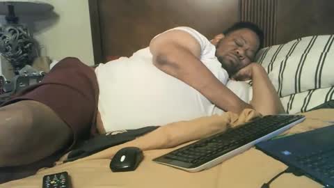 Snapshot of biggyscorpio chatting on 12-24-24, 11:11 biggyscorpio online show from 12-24-24, 11:11