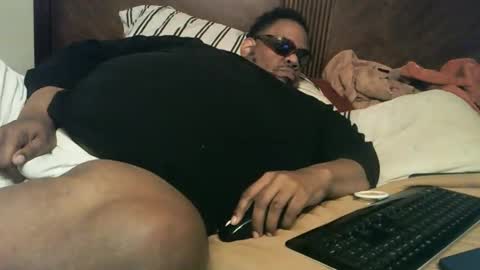 Snapshot of biggyscorpio chatting on 01-27-25, 10:49 biggyscorpio online show from 01-27-25, 10:49