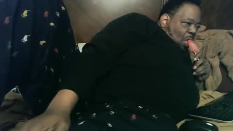 Snapshot of biggyscorpio chatting on 02-20-25, 07:23 biggyscorpio online show from 02-20-25, 07:23