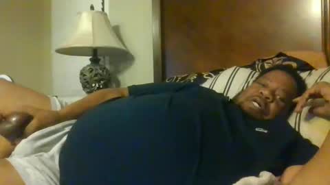 Snapshot of biggyscorpio chatting on 09-20-25, 06:03 biggyscorpio online show from 09-20-25, 06:03