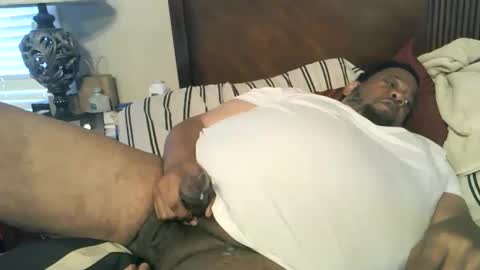 Snapshot of biggyscorpio chatting on 10-08-25, 09:45 biggyscorpio online show from 10-08-25, 09:45