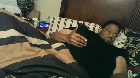 Snapshot of biggyscorpio chatting on 11-03-25, 08:15 biggyscorpio online show from 11-03-25, 08:15