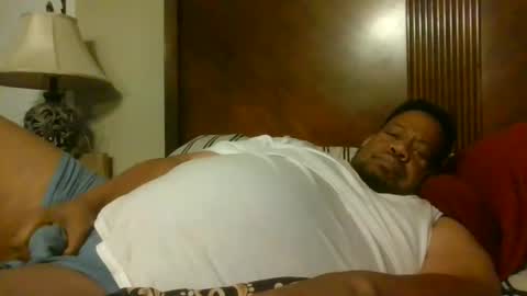 Snapshot of biggyscorpio chatting on 11-17-25, 08:20 biggyscorpio online show from 11-17-25, 08:20