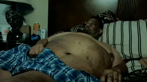 Snapshot of biggyscorpio chatting on 12-04-25, 08:23 biggyscorpio online show from 12-04-25, 08:23