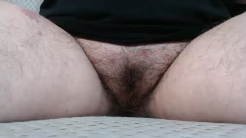 Snapshot of bighairyabby chatting on 10-29-25, 03:14 Abby online show from 10-29-25, 03:14