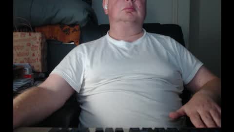 Snapshot of bighorn1981 chatting on 03-09-26, 12:53 bighorn1981 online show from 03-09-26, 12:53