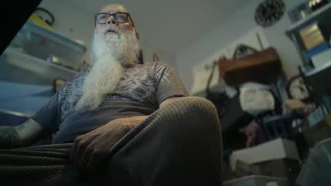 Snapshot of bigjeff01 chatting on 01-10-26, 06:31 bigjeff01 online show from 01-10-26, 06:31