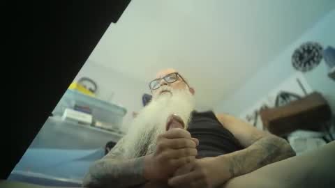 Snapshot of bigjeff01 chatting on 02-16-26, 06:15 bigjeff01 online show from 02-16-26, 06:15