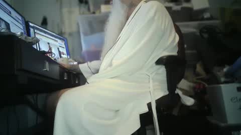 Snapshot of bigjeff01 chatting on 03-22-26, 01:58 bigjeff01 online show from 03-22-26, 01:58