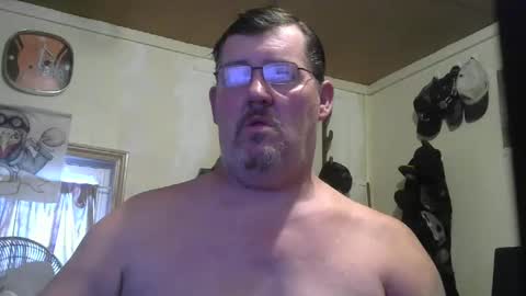 Snapshot of bigjohn41000 chatting on 10-09-25, 09:46 bigjohn41000 online show from 10-09-25, 09:46