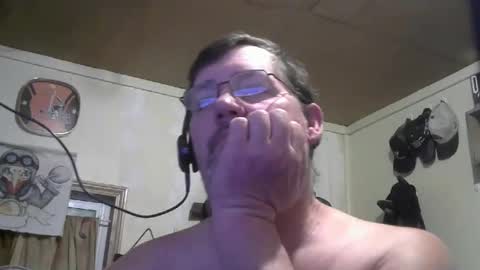 Snapshot of bigjohn41000 chatting on 10-25-25, 09:17 bigjohn41000 online show from 10-25-25, 09:17