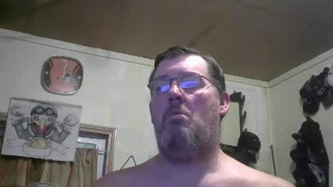 Snapshot of bigjohn41000 chatting on 11-11-25, 10:54 bigjohn41000 online show from 11-11-25, 10:54