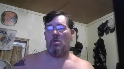 Snapshot of bigjohn41000 chatting on 11-18-25, 10:31 bigjohn41000 online show from 11-18-25, 10:31