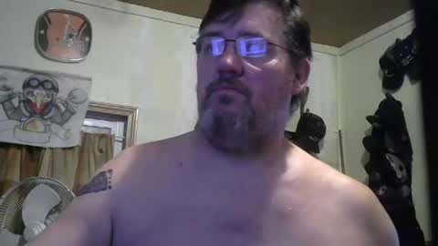 Snapshot of bigjohn41000 chatting on 11-19-25, 10:37 bigjohn41000 online show from 11-19-25, 10:37
