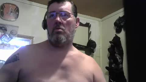 Snapshot of bigjohn41000 chatting on 11-22-25, 06:40 bigjohn41000 online show from 11-22-25, 06:40