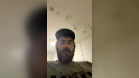 Snapshot of bigjohnson6923 chatting on 05-11-26, 03:07 bigjohnson6923 online show from 05-11-26, 03:07