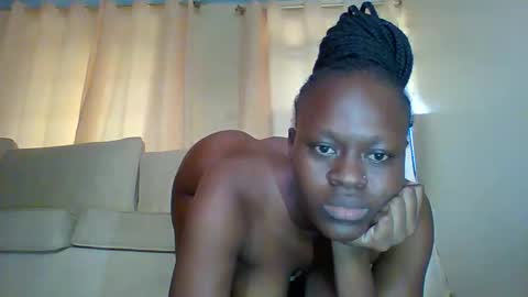 Snapshot of bigjuicyass_30 chatting on 05-19-26, 04:19 pretty online show from 05-19-26, 04:19