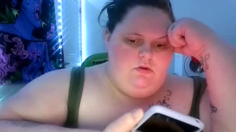 Snapshot of bigmama91 chatting on 10-21-25, 12:17 bigmama91 online show from 10-21-25, 12:17