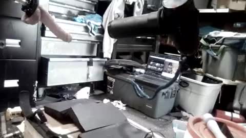 bigmanaround9 online show from 04-11-26, 03:49