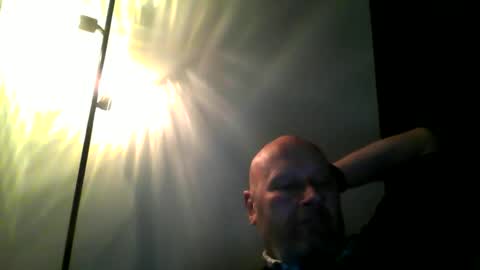 Snapshot of bigmike3339 chatting on 01-14-26, 06:24 bigmike3339 online show from 01-14-26, 06:24