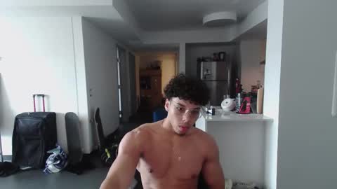 Snapshot of bigolbootylover1262 chatting on 03-09-26, 03:38 StaceyLover online show from 03-09-26, 03:38