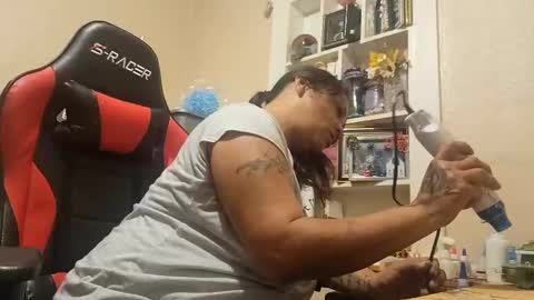 the Mini mami online show from 02-16-25, 05:59