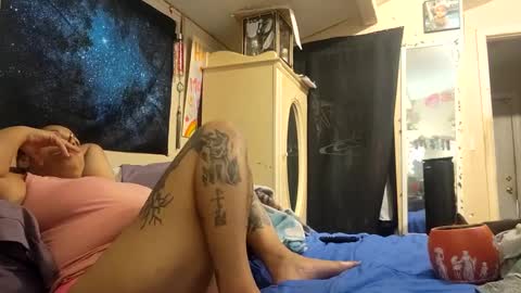 the Mini mami online show from 02-28-25, 09:23