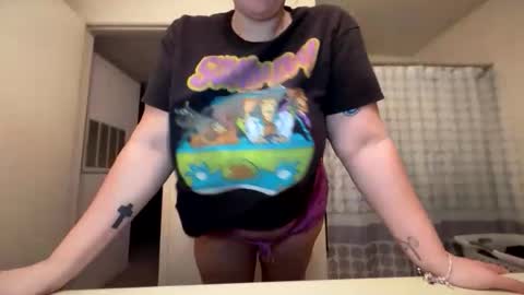 Snapshot of bigoltittycomittee chatting on 01-07-26, 11:07 bigoltittycomittee online show from 01-07-26, 11:07