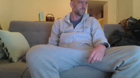 Snapshot of bigonefr chatting on 05-01-26, 07:07 Sexy Rem online show from 05-01-26, 07:07