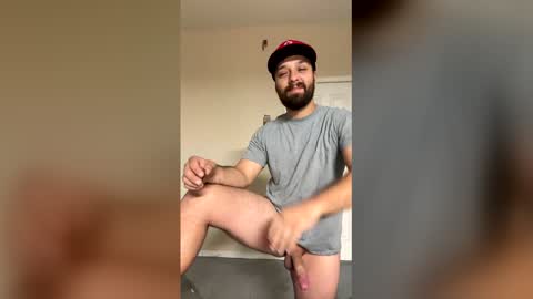 Snapshot of bigred4709 chatting on 03-30-26, 03:51 bigred4709 online show from 03-30-26, 03:51