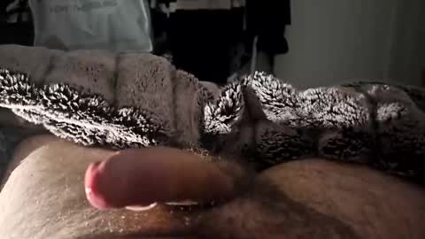 Snapshot of bigrobnob chatting on 12-03-25, 11:47 bigrobnob online show from 12-03-25, 11:47