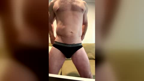 Snapshot of bigs969 chatting on 04-17-26, 01:36 bigs969 online show from 04-17-26, 01:36