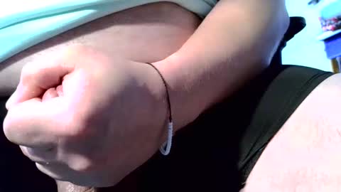 Snapshot of bigsmilekyle chatting on 09-09-25, 03:28 bigsmilekyle online show from 09-09-25, 03:28