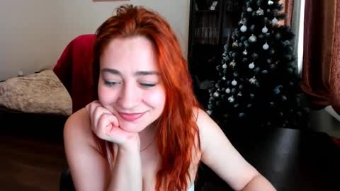 Snapshot of bigsmiletits chatting on 02-02-25, 12:46 Julia online show from 02-02-25, 12:46