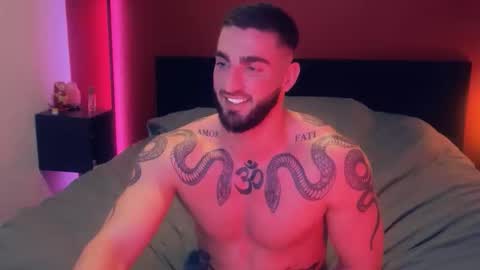 Gogo online show from 11-12-25, 03:01