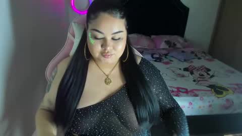 ISABELLA online show from 09-30-25, 08:19