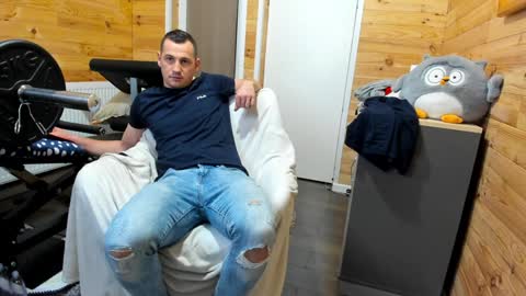 Snapshot of bigsshark chatting on 01-10-25, 11:54 bigsshark online show from 01-10-25, 11:54