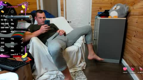 Snapshot of bigsshark chatting on 09-09-25, 09:14 bigsshark online show from 09-09-25, 09:14