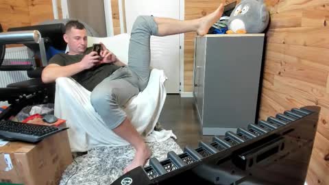 Snapshot of bigsshark chatting on 12-03-25, 08:51 bigsshark online show from 12-03-25, 08:51