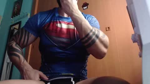 Snapshot of bigstallone chatting on 11-04-25, 11:59 BigStallion online show from 11-04-25, 11:59