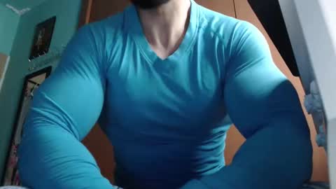 Snapshot of bigstallone chatting on 01-05-26, 11:41 BigStallion online show from 01-05-26, 11:41