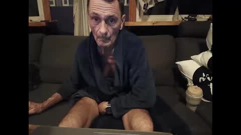 Snapshot of bigswe1 chatting on 12-04-24, 02:31 bigswe1 online show from 12-04-24, 02:31