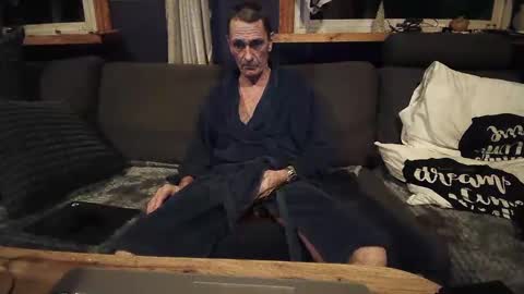 Snapshot of bigswe1 chatting on 01-13-25, 07:21 bigswe1 online show from 01-13-25, 07:21