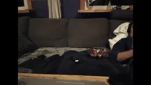 Snapshot of bigswe1 chatting on 01-19-25, 07:37 bigswe1 online show from 01-19-25, 07:37