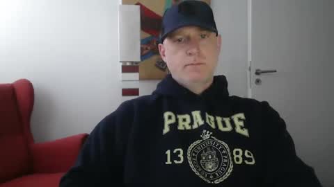 Snapshot of bigthickguyforyou chatting on 02-08-26, 03:26 Casey online show from 02-08-26, 03:26