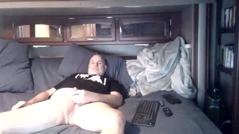 Snapshot of bigtim3200 chatting on 01-18-25, 10:06 bigtim3200 online show from 01-18-25, 10:06