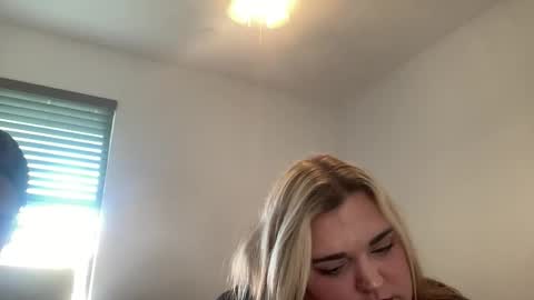 bigtitwhitegirl online show from 12-16-25, 07:52